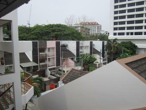 Hostal Dutch Guest House