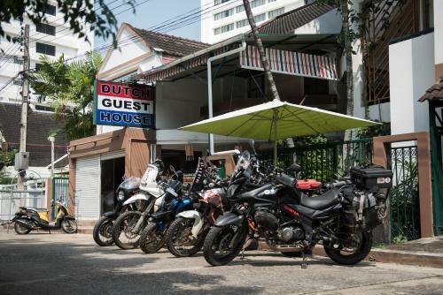 Hostal Dutch Guest House