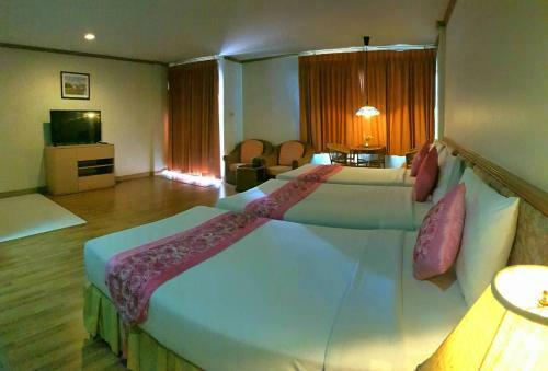Hotel Takiab Beach Resort