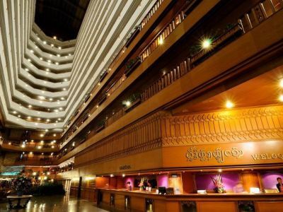 Hotel Lotus Pang Suan Kaew