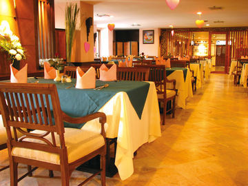 Hotel Jomtien Thani
