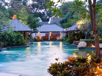 Woodlands Hotel And Resort