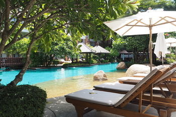Woodlands Hotel And Resort