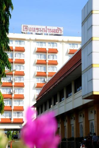 Nan Chao Hotel