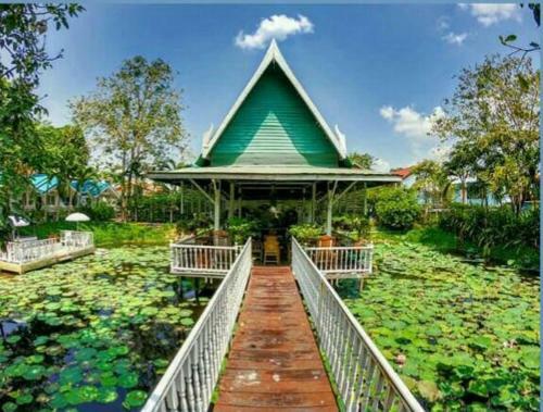 Hostal Baan Luang Harn