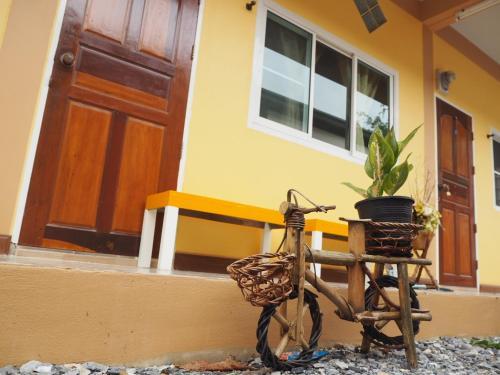 Hostal Baan Bussara