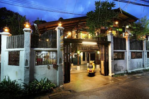 Hostal Nai Boutique House