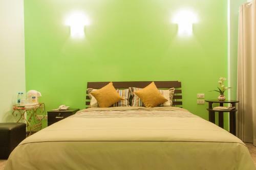 Hotel Nam Talay Resort