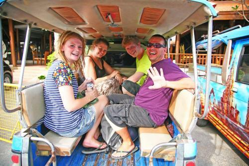 Tony's Place Bed & Breakfast Ayutthaya Thailand
