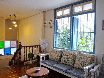 Hostal Stay With Me Guest House