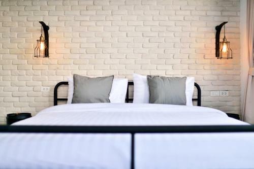 Hostal The Rommanee Classic Guesthouse