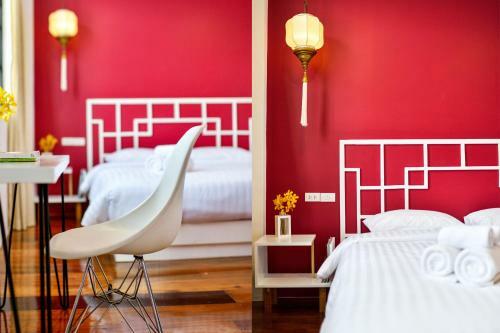 Hostal The Rommanee Classic Guesthouse