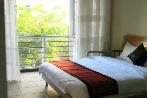 Sanya Blue Ocean Yefeng Seaview Apartment