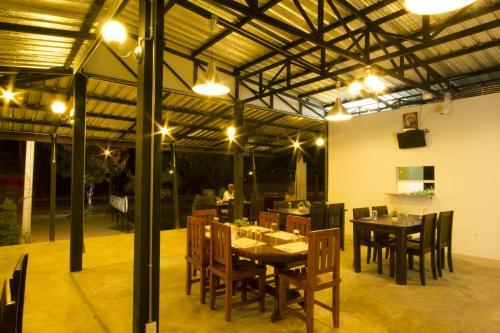 Hotel The Rise Resort Sukhothai Historical Park