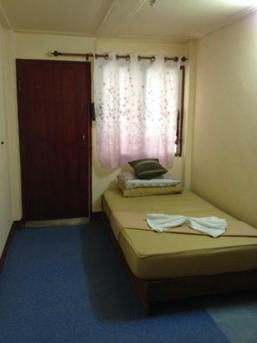 Hostal Coffee In Narrow Guesthouse