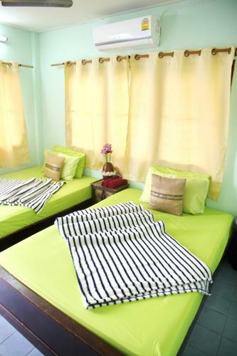 Hostal Coffee In Narrow Guesthouse