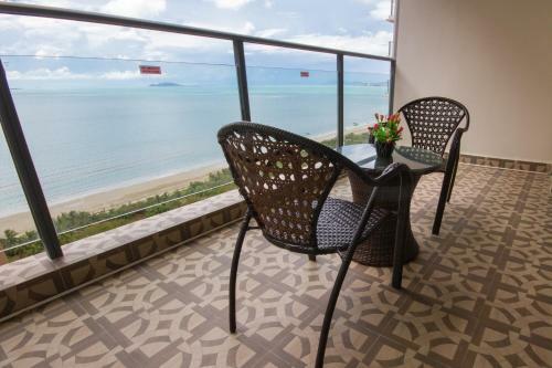 Longhigh Resort Apartment - Phase 3 Branch