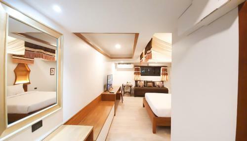 Big Tree Boutique Hotel