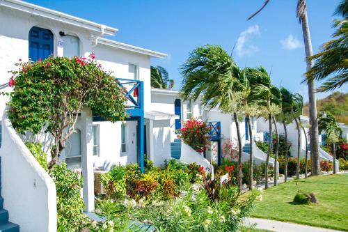 Trade Winds Hotel