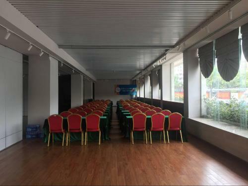 Shenzhen Airport Hotel, Baoan