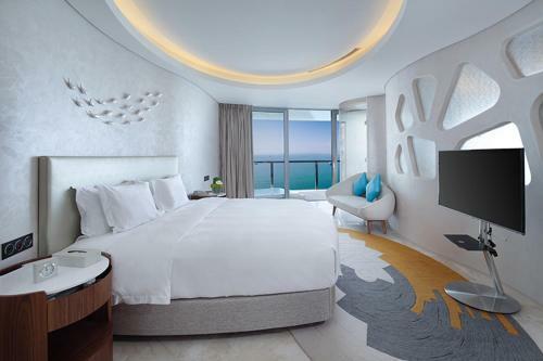Hotel Phoenix Island Resort Sanya