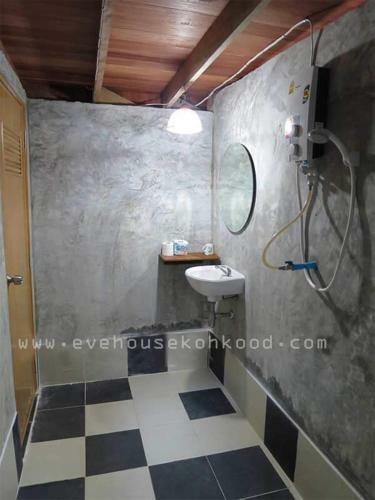 Albergue Eve House Koh Kood
