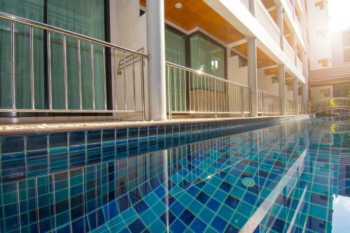 Hotel Honey Resort, Kata Beach