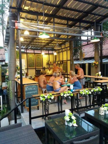 Hostal Rico's Bungalows