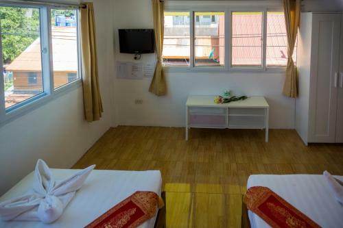 Hostal Pranee Guesthouse