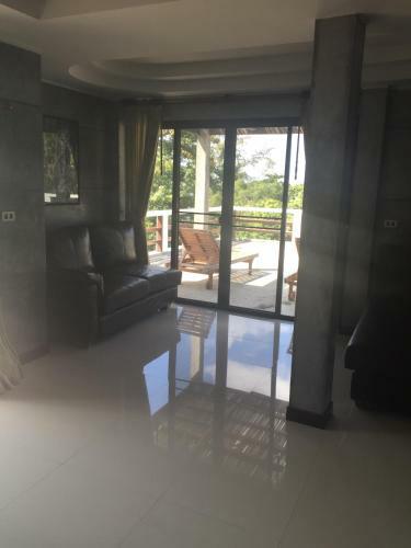 Hotel In Touch Resort