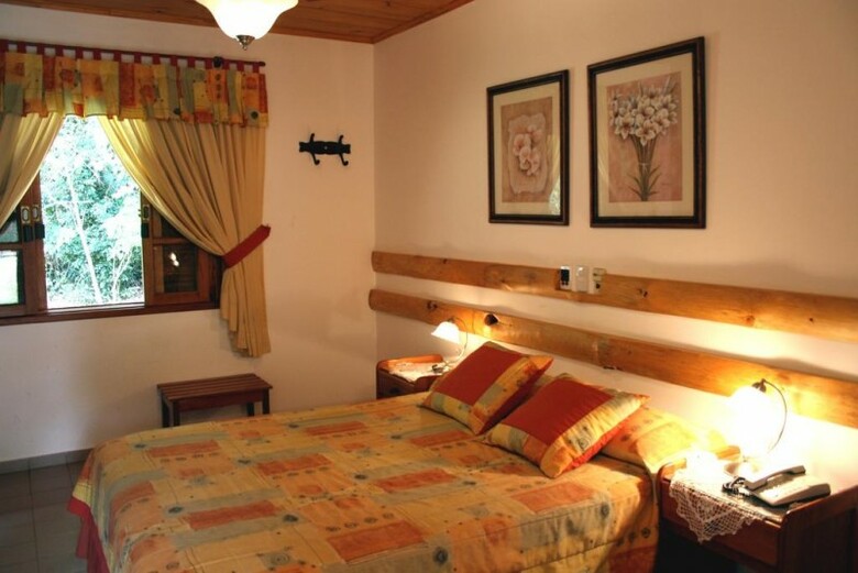 Orquideas Palace Hotel & Caba�as
