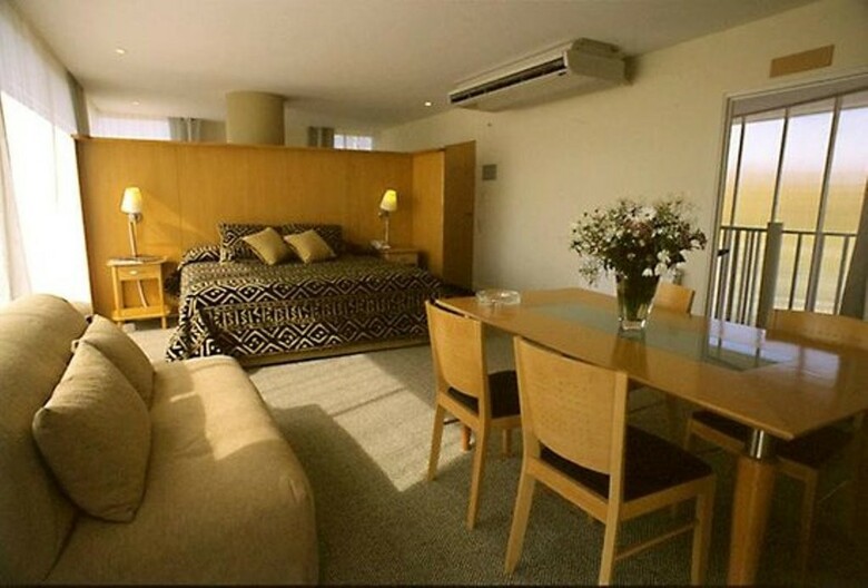 Urbana Class Hotel