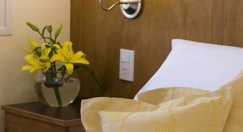 Urbana Class Hotel