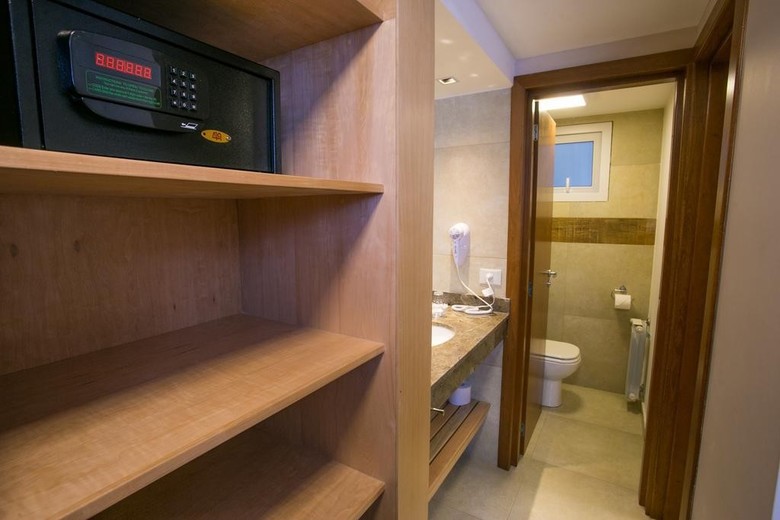 Hotel Ayres Del Nahuel