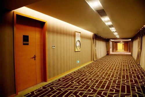 Days Hotel Beijing New Exhibition Centre