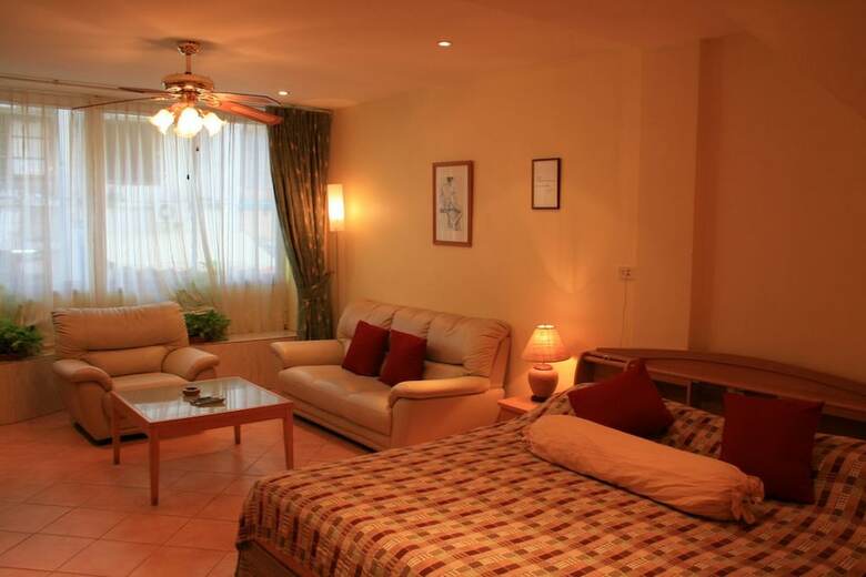 Hotel Aquarius Gay Guesthouse & Sauna