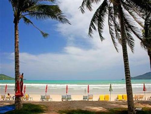 Hotel Deva Suites Patong