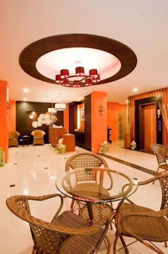 Hotel Deva Suites Patong
