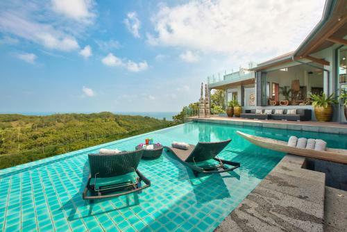 Villa Skyfall