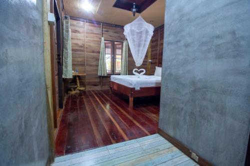 Hotel Khao Sok Palmview Resort