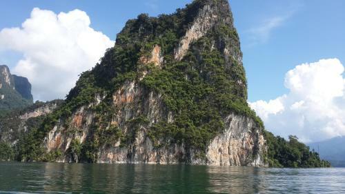 Hotel Khao Sok Holiday Resort
