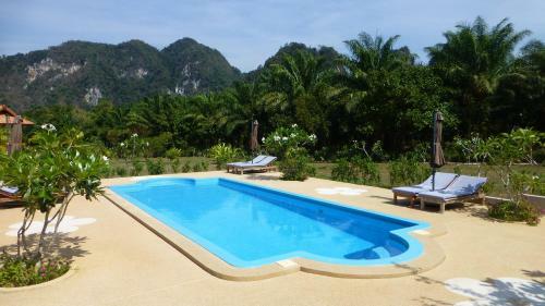 Hotel Khao Sok Jasmine Garden Resort
