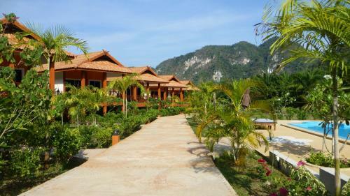 Hotel Khao Sok Jasmine Garden Resort