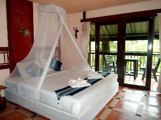 Khao Sok River Lodge