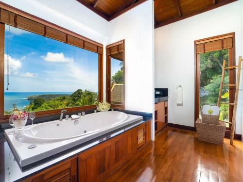 Villa Baan Bon Khao - An Elite Haven