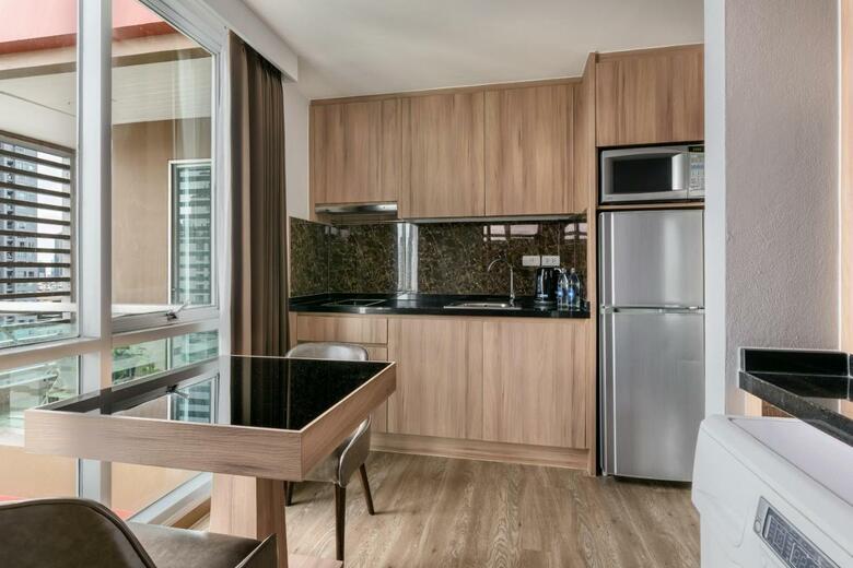 Hotel Adelphi Grande Sukhumvit By Compass Hospitality