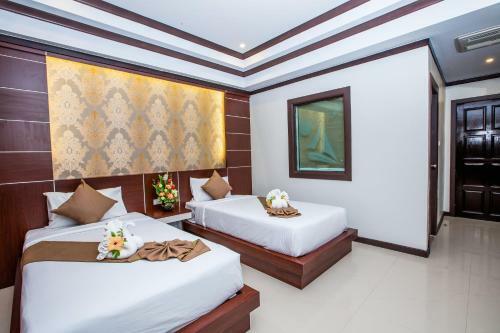 Hotel Phi Phi Andaman Beach Resort