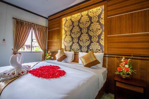 Hotel Phi Phi Andaman Beach Resort