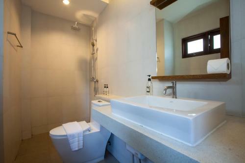 Baan Talay Pool Villa
