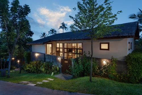Baan Talay Pool Villa